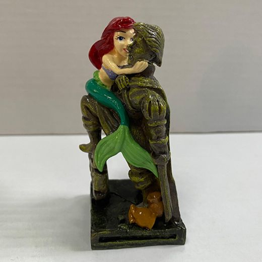 LMR1A(ArielonStatue)(1).jpg